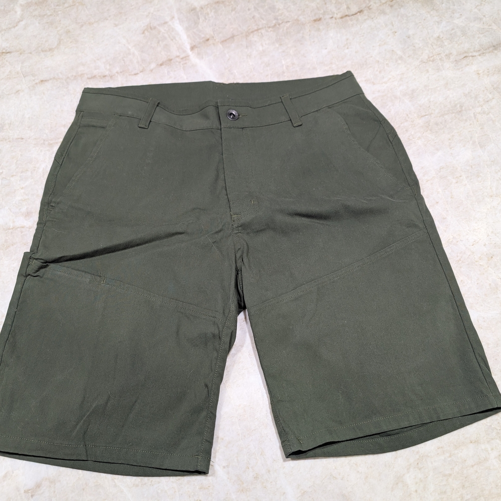 Mountain Hardwear Olive Flat Front Shorts